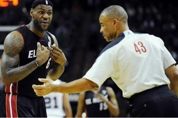 NBA恶意犯规到底如何判定？